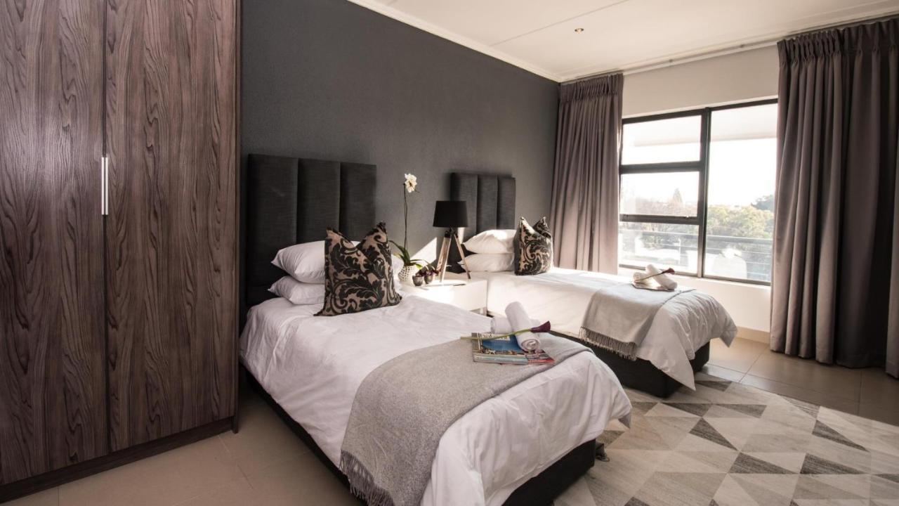 Insignia Luxury Apartments ساندتون المظهر الخارجي الصورة