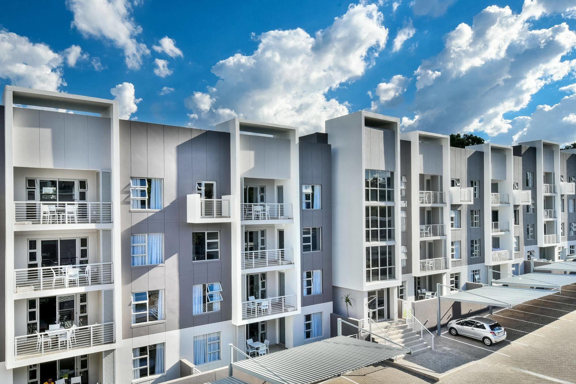 Insignia Luxury Apartments ساندتون المظهر الخارجي الصورة
