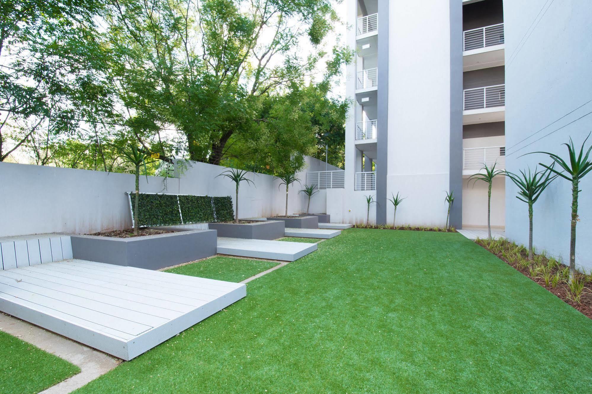 Insignia Luxury Apartments ساندتون المظهر الخارجي الصورة